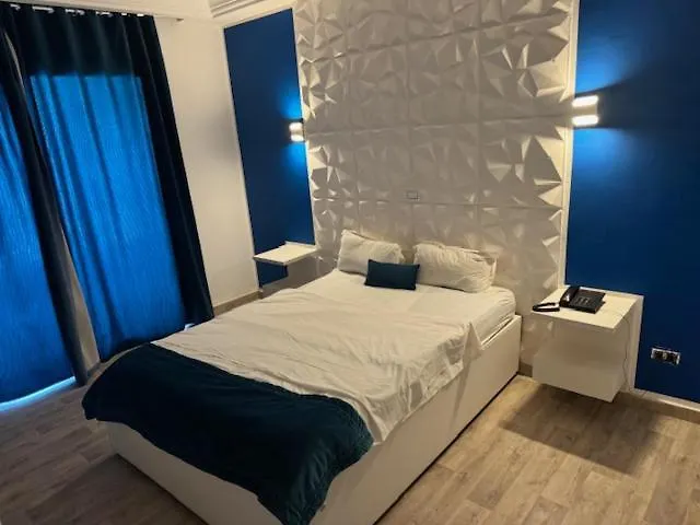 Palm Hotel Le Kram