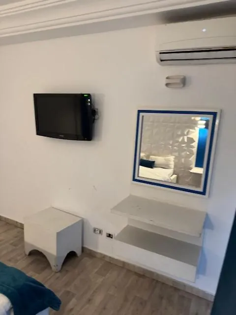 Palm Hotel Le Kram