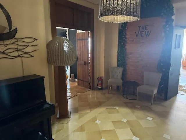 Palm Hotel Le Kram