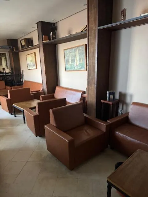 Palm Hotel Le Kram