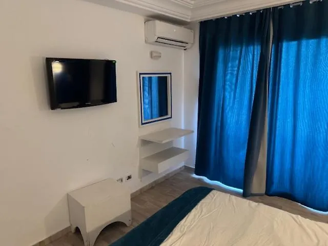 Palm Hotel Le Kram 0*,  Tunisia