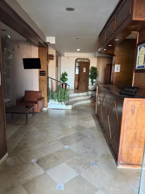 Palm Hotel Le Kram
